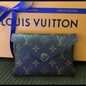 Louis Vuitton Medium Kirigami Pouch